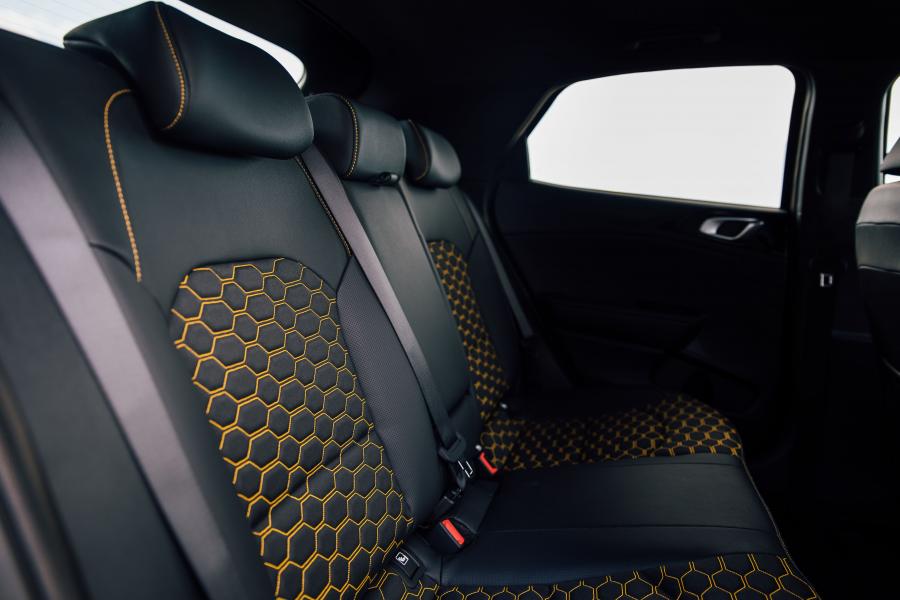 Интерьер Kia XCeed First Edition 2019 года  (UK) (фото 66 из 103)